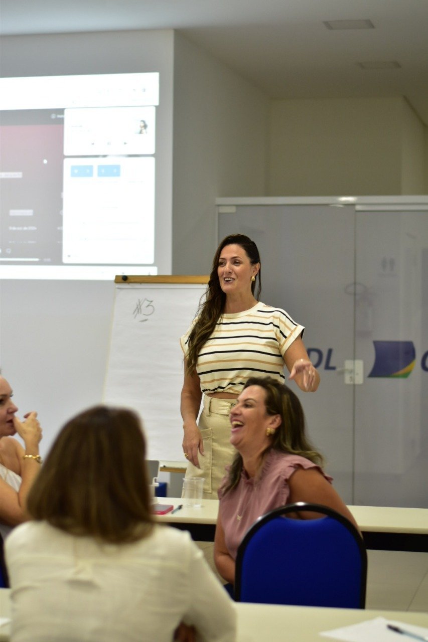 Quebrando o Gelo com a Câmera: curso presencial ajuda empreendedores e profissionais a destravarem na frente das lentes